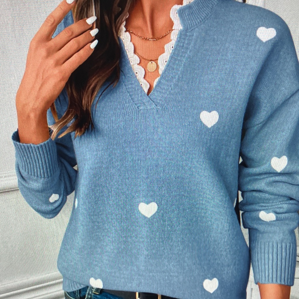 Blue Heart Patterned Women's Sweater